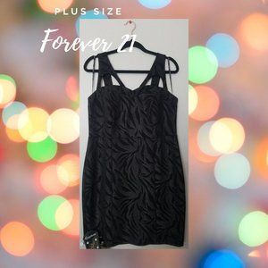 BlackTiger Striped Bodycon Strappy Plus Size Dress